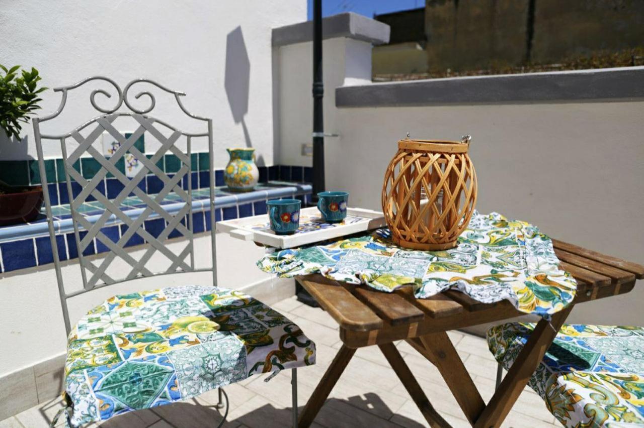 La Dukesca Chic Apartment Napoli Exterior foto
