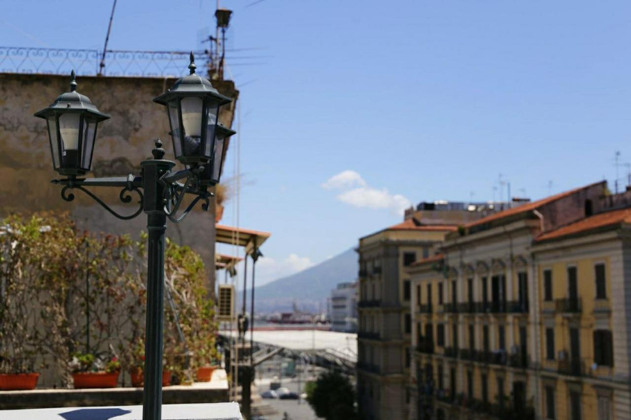 La Dukesca Chic Apartment Napoli Exterior foto