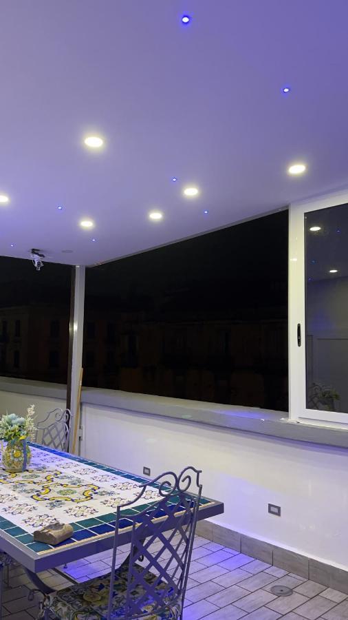 La Dukesca Chic Apartment Napoli Exterior foto